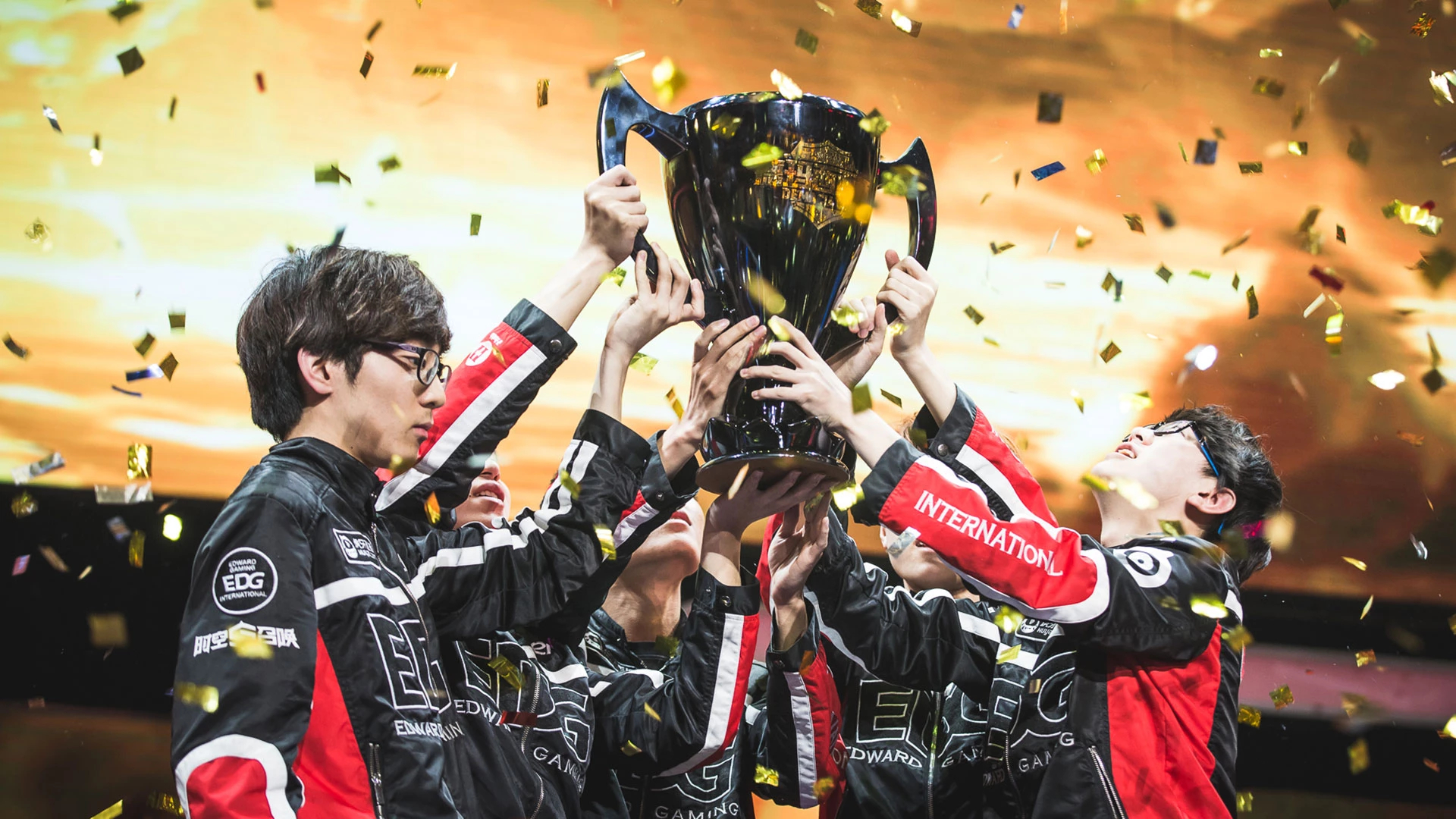 LCK区域资格赛：DK战队迎战T1，ShowMaker率队冲击全球总决赛